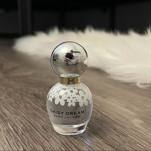 Mini Marc Jacobs Daisy Dream P e r f u m e